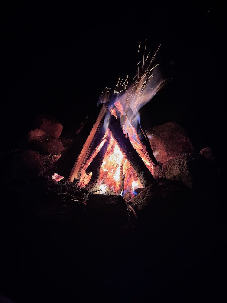 Lagerfeuer machen in Schweden